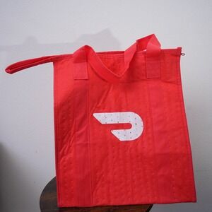 DoorDash Insulated Delivery Bag Red Thermal Food Carrier Tote Zippered 13x15